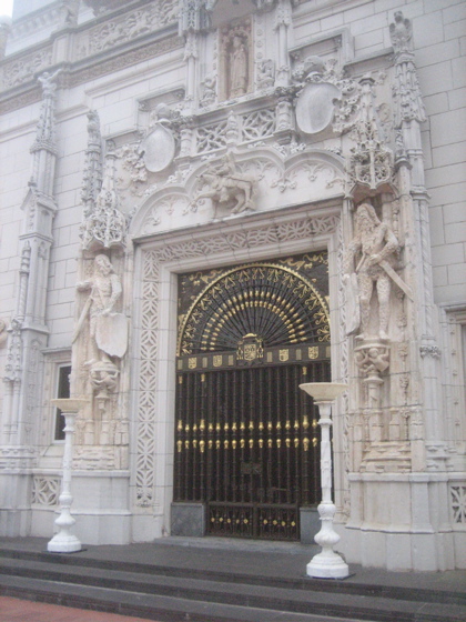 Door to living room